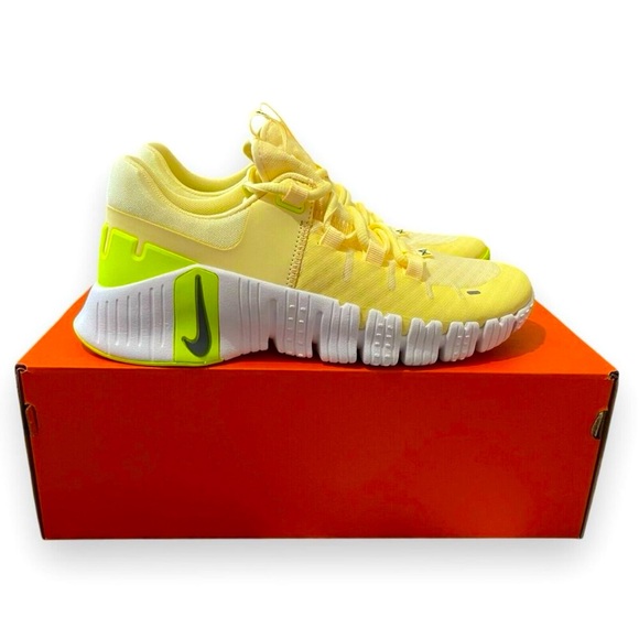 NEW Nike Metcon 5 Women's - Picture 7 of 9